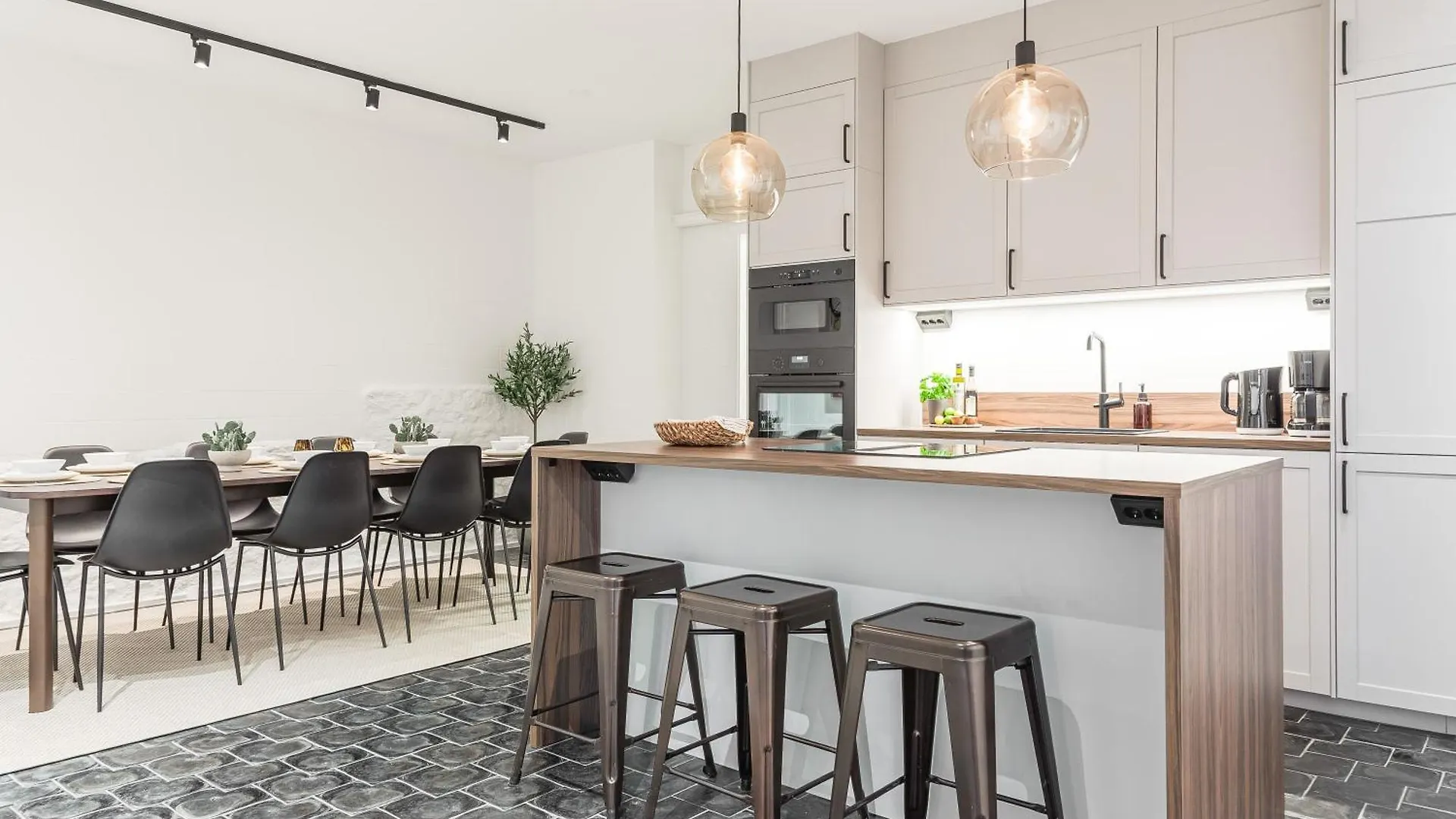 Scandi Style Stockholm Apartment 0*,